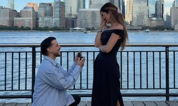 Víctor Muñoz anuncia su boda por la iglesia con Antonella González