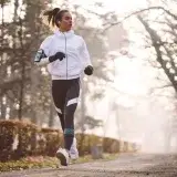 Un estudio detecta más esfuerzo respiratorio en mujeres al hacer