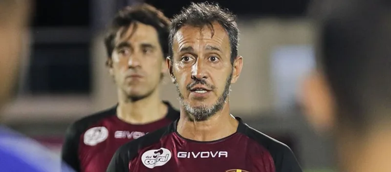 Fernando Batista: “El partido va a ser desde lo técnico y desde lo físico”