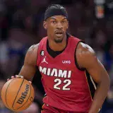 Butler comanda al Heat en el inicio de las semifinales