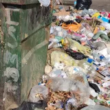 San Francisco cierra el 2023 con basura acumulada y sin agua