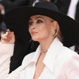 Emmanuelle Béart revela en un documental que fue víctima de incesto