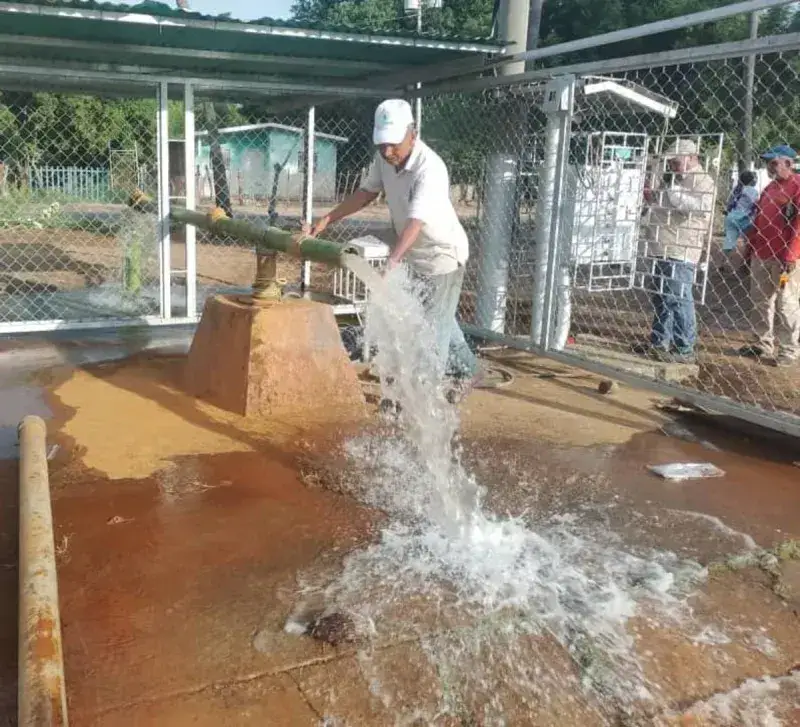 En Zulia favorecen a 4500 personas con la activación de pozo de agua