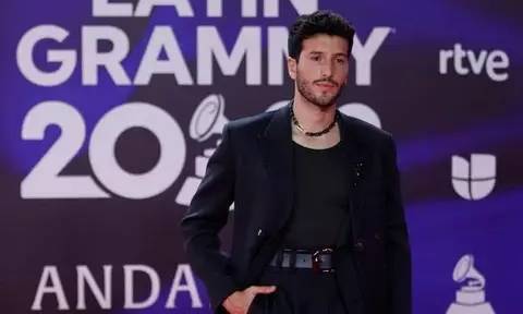 Fundación de premios Grammy Latino anuncia la beca Sebastián Yatra 2024