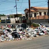 Claman recolección de basura en las calles Sabaneta y 101 y 102 de Pomona