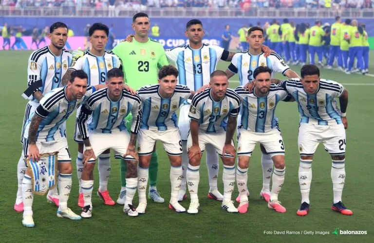 Argentina vence a Suiza en prórroga y avanza a semifinales
