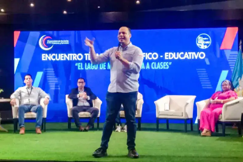 Construyen conciencia en plan para el Rescate del Lago de Maracaibo