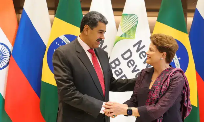 Maduro pide apoyo a China para entrar a los BRICS 