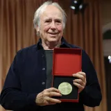 Joan Manuel Serrat cumple 80 años entre premios y homenajes