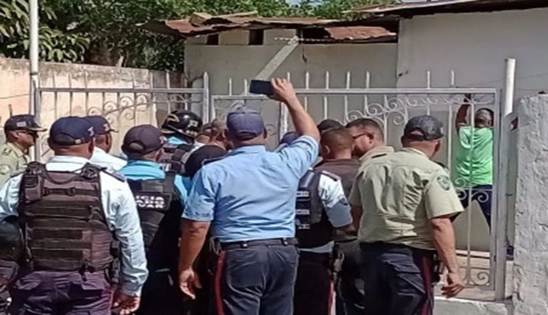 Sexagenario mató a machetazos a dos damas en Puerto Ordaz
