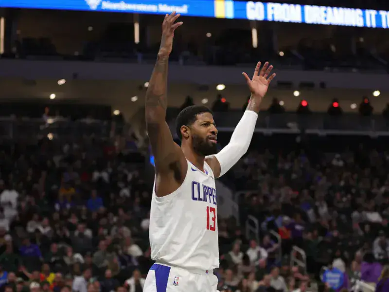 Paul George se pierde inicio de los Playoffs