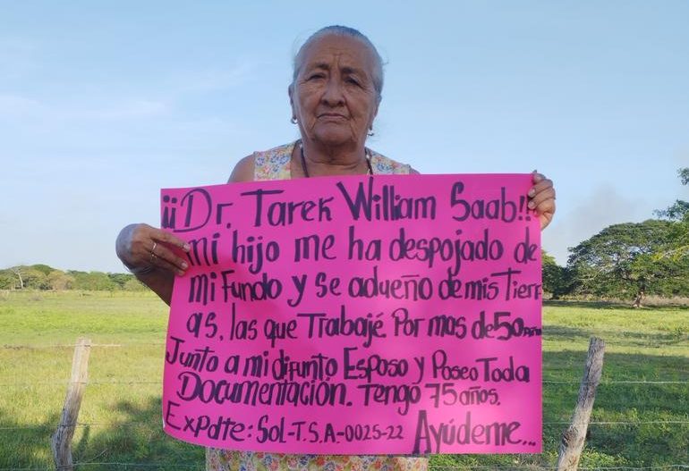 Jeismary Rojas denuncia el robo de sus tierras