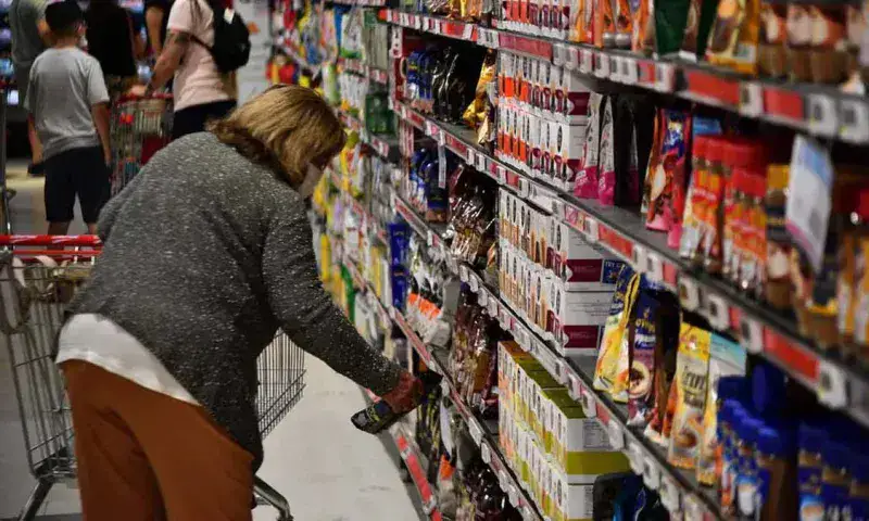 Datanálisis estima un 8 % de caída del consumo en el primer trimestre de 2023  