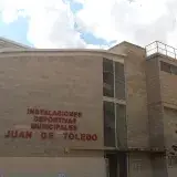 File:Complejo Deportivo Juan de Toledo. Barrio Industria. Albacete 4.jpg