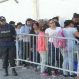 Despiden a venezolanos en Trinidad y Tobago por falta de visas