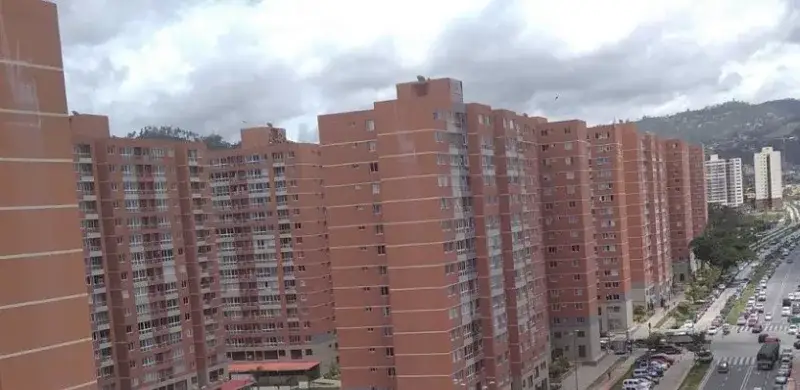 Entregarán 200 apartamentos en Fuerte Tiuna a familias damnificadas