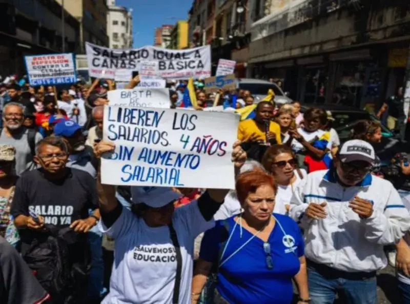 Sindicatos en Caracas piden elecciones y critican sismos