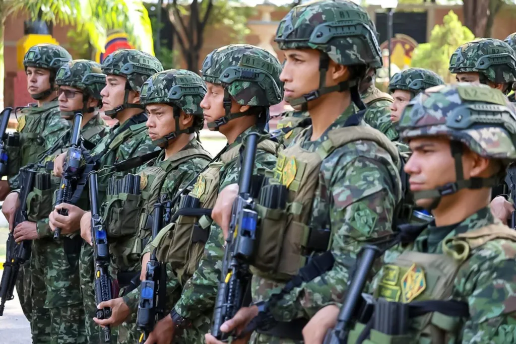 Juez frena bombardeos en Arauca por riesgo a menores