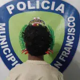 Menor amenaza a su madre por denunciar a hermano por agresión