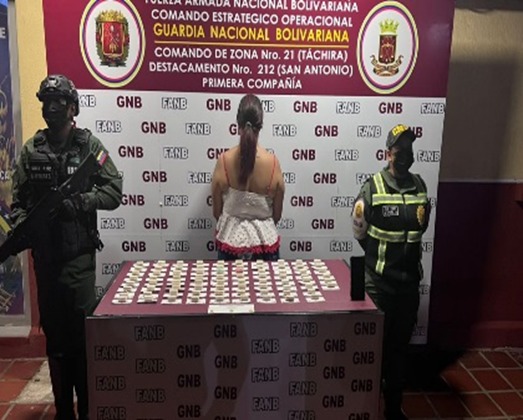 Detenidas dos mujeres en Maiquetía con cocaína