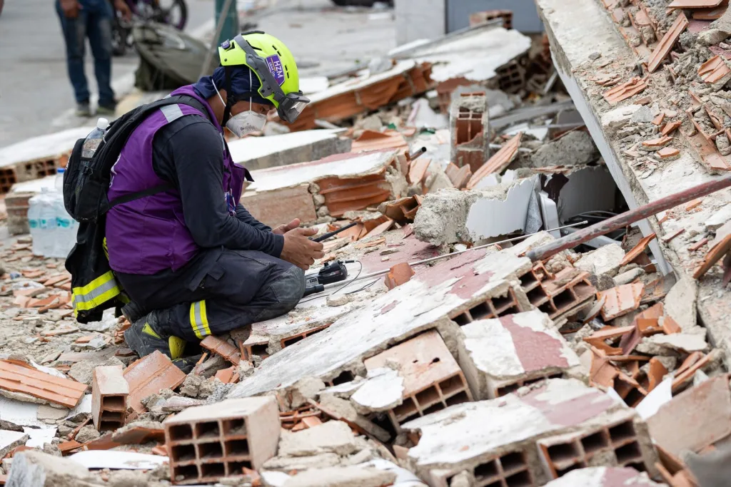 Venezolanos en el exterior vivieron horas de angustia por sus familias tras los terremotos