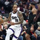 DeMar DeRozan refuerza el ataque de los Denver Nuggets