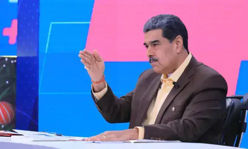 Maduro: Milei quiere convertir a Argentina en "colonia del capital extranjero"