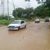 Lluvias en Guatire dejan anegaciones y deslizamientos
