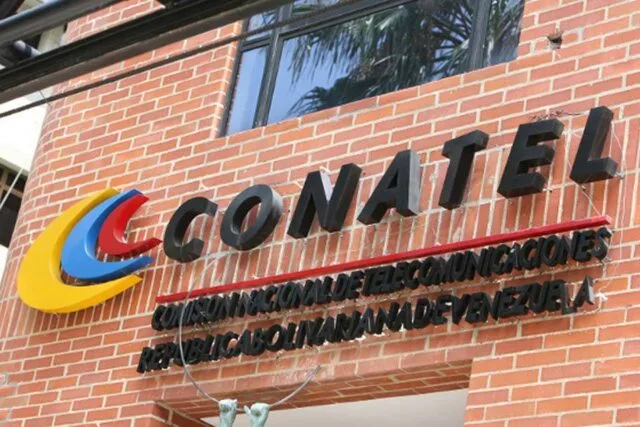 Centros comerciales revisados tras terremotos del 24