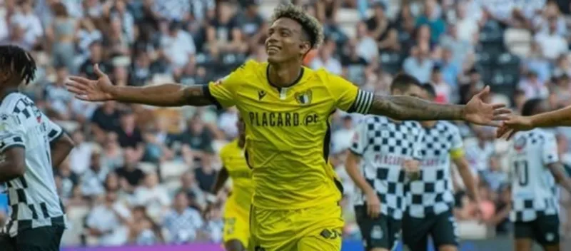Famalicao de Jhonder Cádiz igualó con Boavista