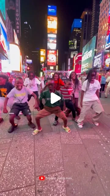 Publicación de Instagram de Triplets Ghetto Kids 🇺🇬