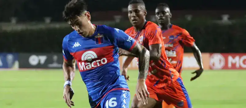Puerto Cabello goleado en casa por Tigre