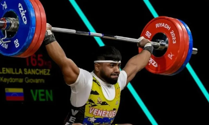 Keydomar Vallenilla culmina con bronce en el Mundial de Halterofilia