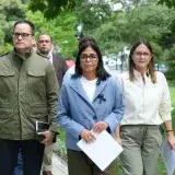 Reorganizan el tren económico tras terremotos