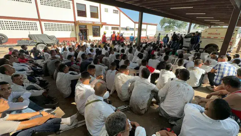 El Gobierno tomó la cárcel de Tocorón y desalojó a reos