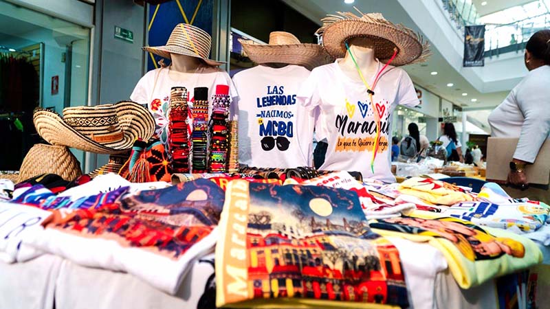 
				Más de 20 artesanos wayuu participaron en la Feria Artesanía y Turismo			