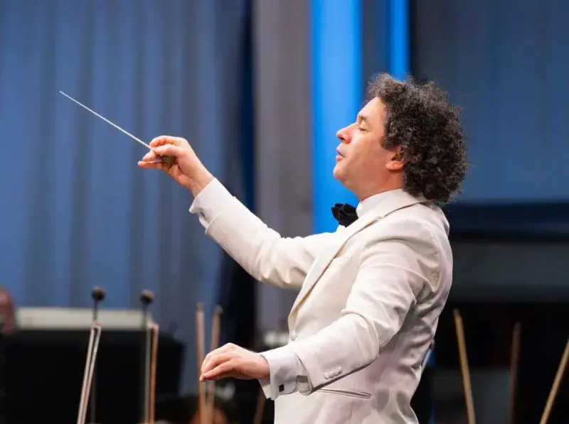 Gustavo Dudamel anuncia concierto solidario en Hollywood