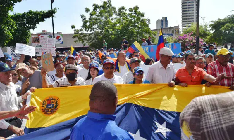 Advierten de "hora cero" en Maracaibo si Gobierno no aumenta salario