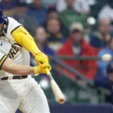 William Contreras conecta su jonrón 15 de la temporada