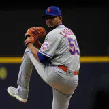 Aguilar le puede amargar la tarde a Carlos Carrasco