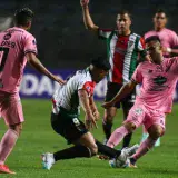 Estudiantes de Mérida al borde de la eliminación