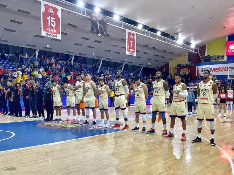 Piratas fulminó a Diablos en La Guaira
