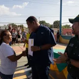 Alcaldía entrega más de mil nomenclaturas en Idelfonso Vásquez