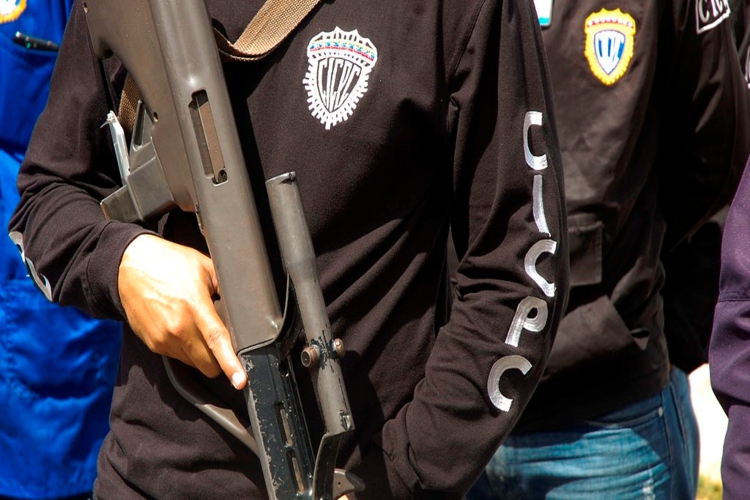 Dos se matan en duelo por un botín