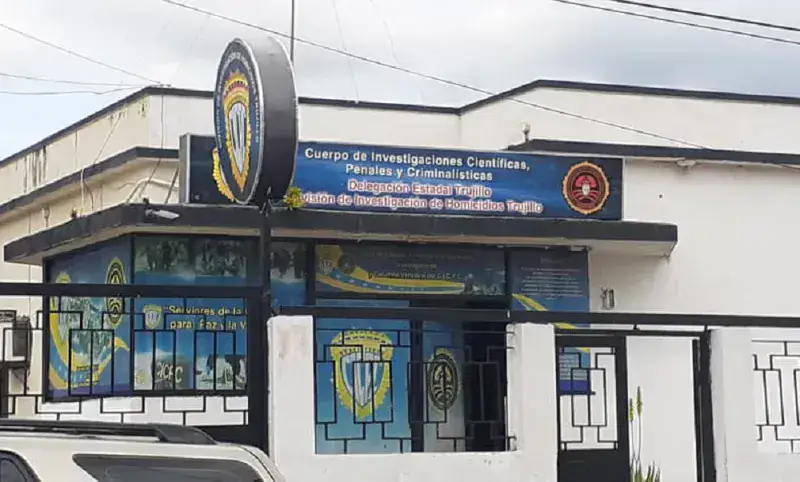 Joven viola a sexagenaria tras maniatarla y amenazarla con cuchillo