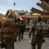 EE UU mantendrá a 2.000 militares en Venezuela hasta cerrar la operación de rescate