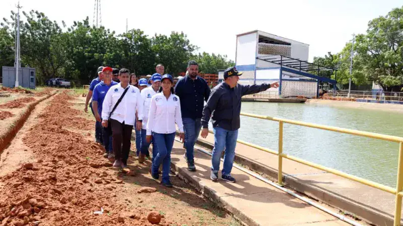 Inspeccionan obras en el municipio San Francisco en el Zulia