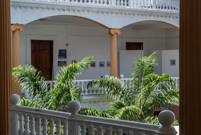 File:Palacio de Gobierno de Barquisimeto 2.jpg