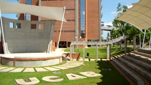 UCAB Guayana activa alerta por crecidas en Santa Elena
