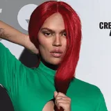 Karol G inconforme con su imagen publicada en portada de revista